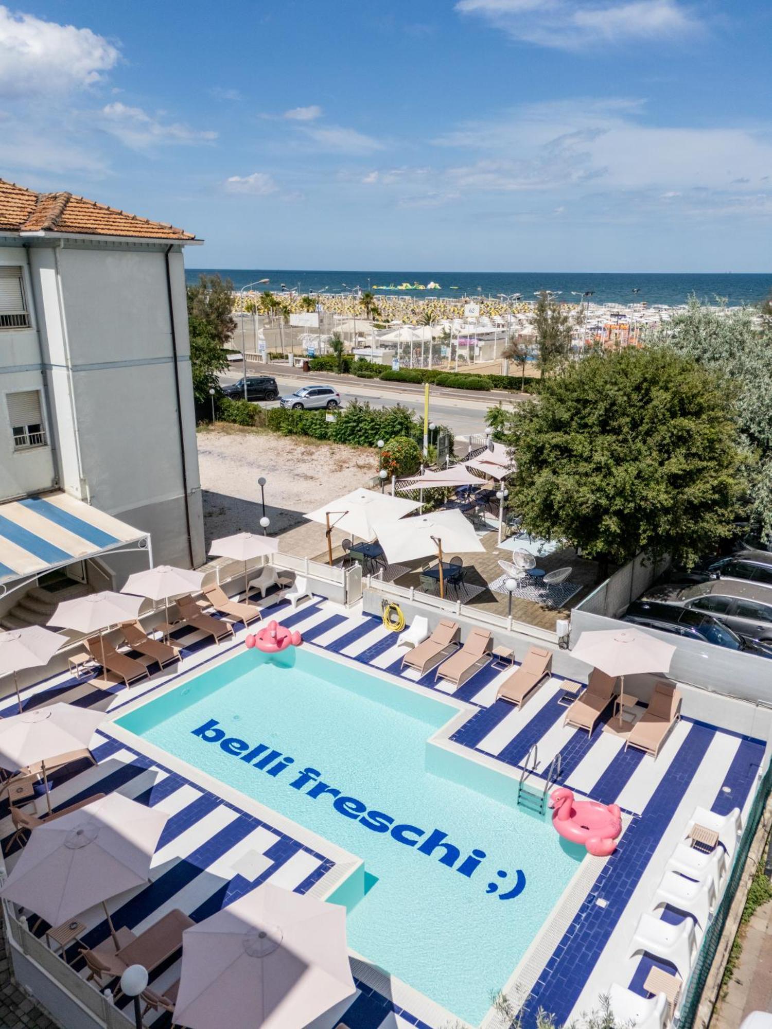 Hotel Belvedere リミニ エクステリア 写真